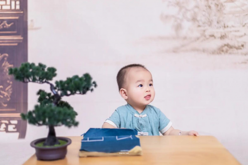 醴陵宝宝腿纹不对称怎么办 醴陵宝宝腿纹不对称怎么办